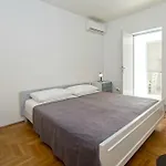 Apartment Summer Oliva Hvar Hvar Town