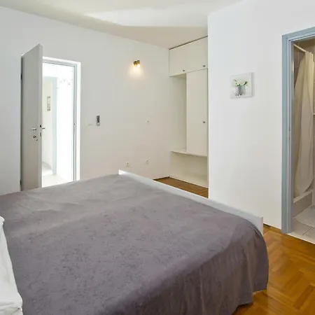 Oliva Lägenhet Hvar Town