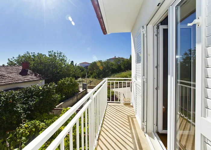 Summer Oliva Hvar * Hvar Town