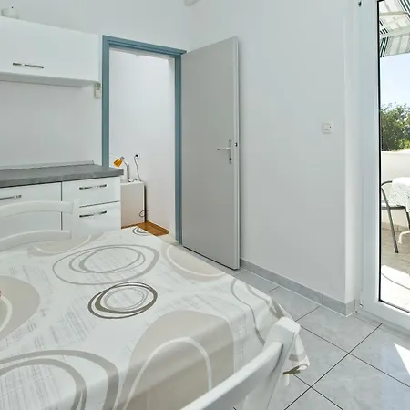 Apartment Summer Oliva Hvar