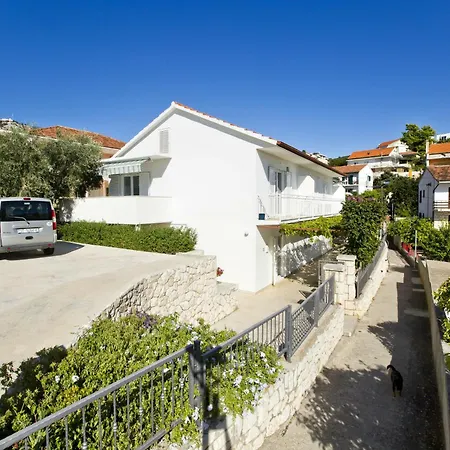 Oliva Διαμέρισμα Χβαρ