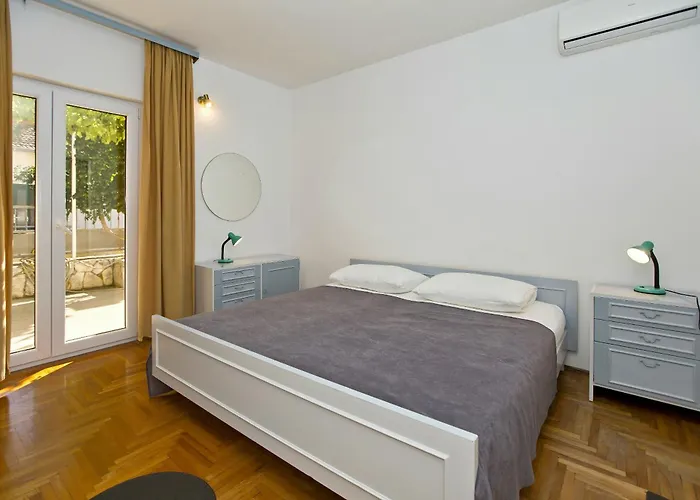 Summer Oliva Hvar Appartement *